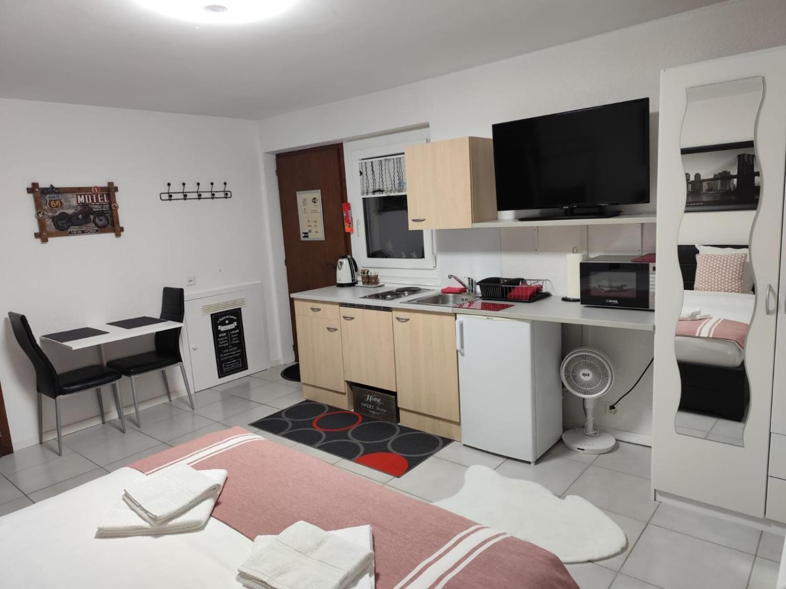 Studio Independant A Grône Екстериор снимка